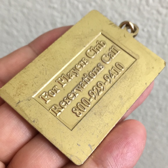 🖤Vtg MGM GRAND big charm/pendant - Picture 7 of 13